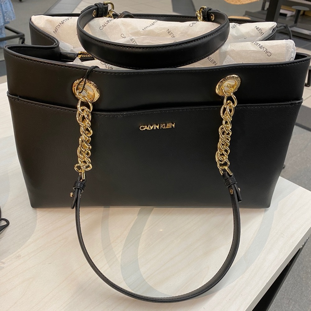Authentic Brand new Calvin Klein bag 100% original
